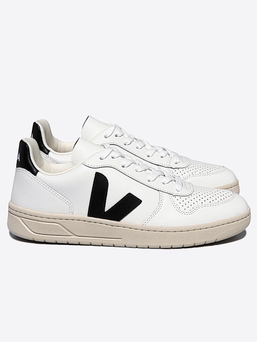 Gently Used - VEJA White Leather V-10 Sneakers (US 10)